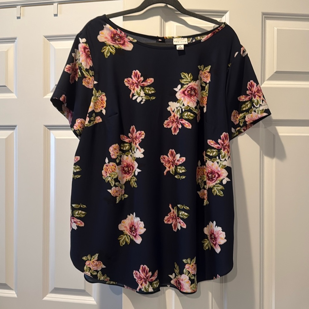 Button back tunic